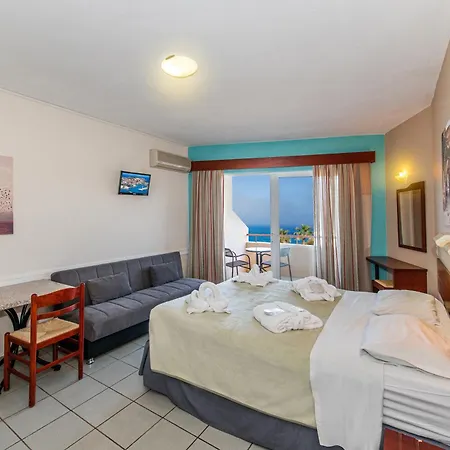 Jo An Hotel 4*